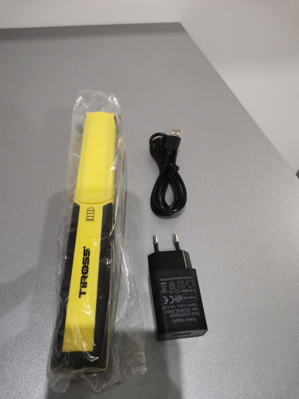 Лампа Tiross TS1903 LED 540 lm з функцією PowerBank