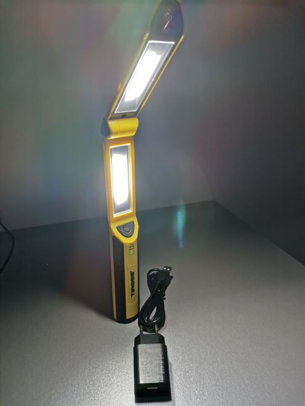 Лампа Tiross TS1903 LED 540 lm з функцією PowerBank